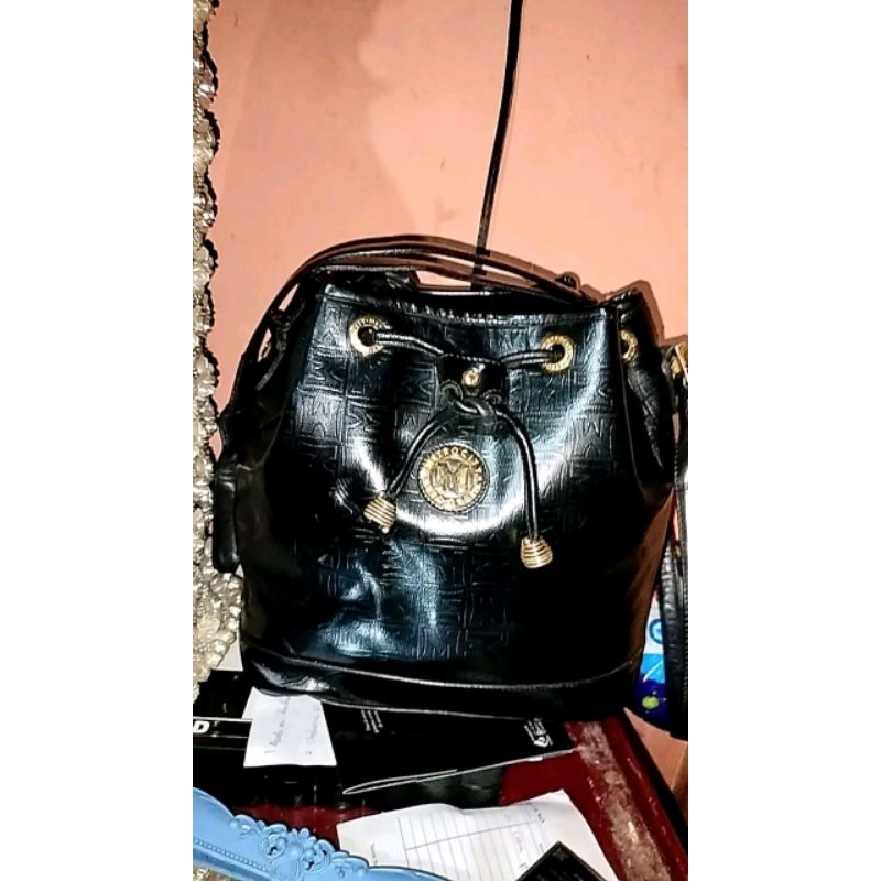 Tas metro city Serut