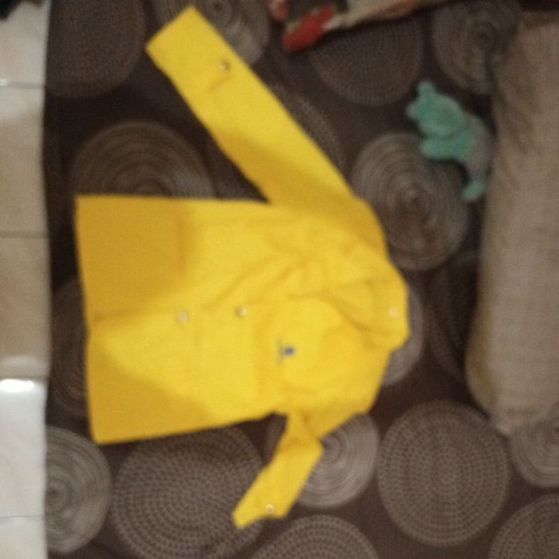 ALMAMATER UT PRELOVED