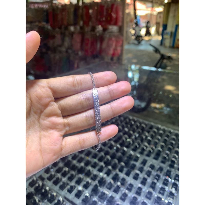 gelang rantai cartier