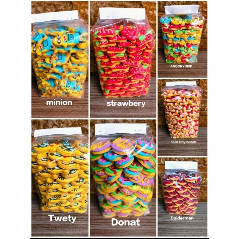 

KUE KARAKTER COOKIES KARAKTER 400Gr