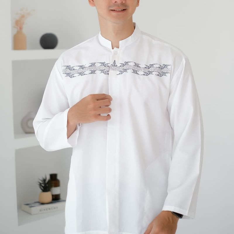 Baju Koko putih pria dewasa lengan panjang