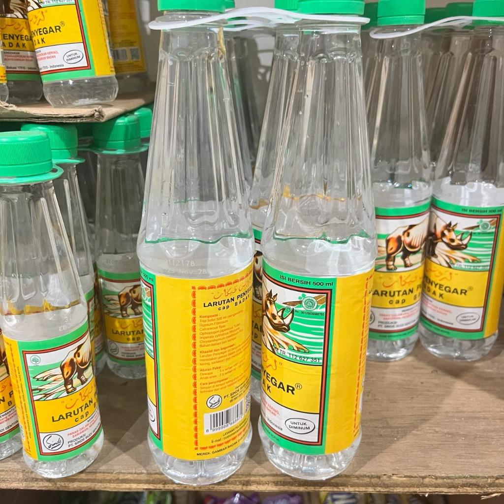 

Larutan Cap Kaki Tiga Botol