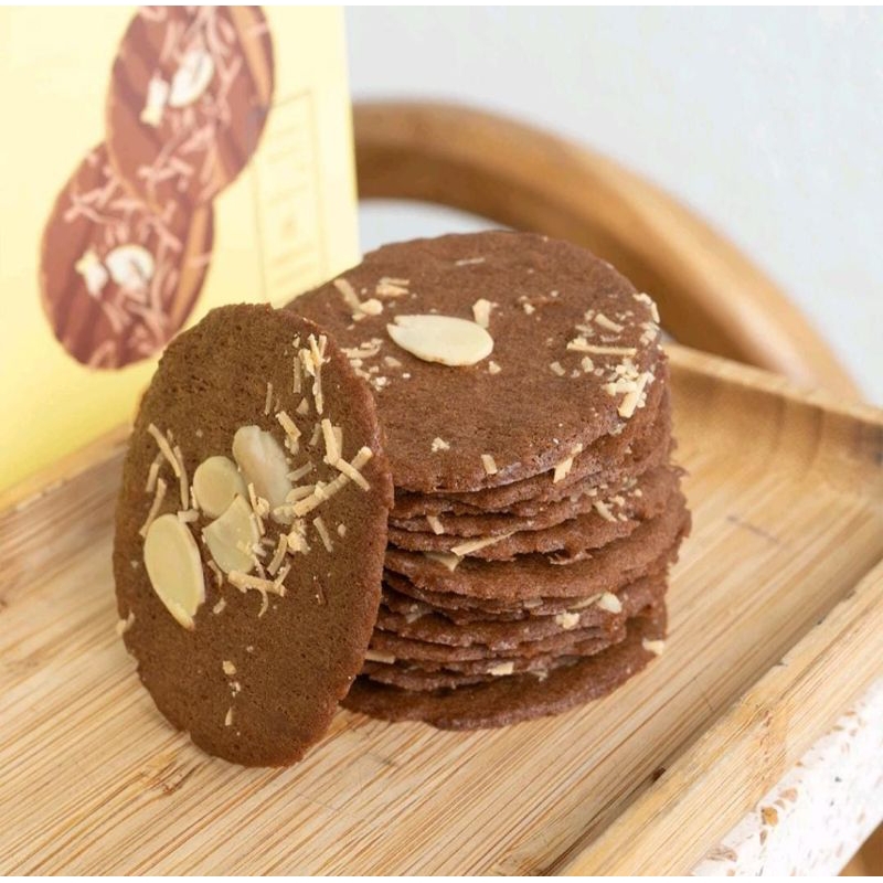 

Almond Cryspi Apika super enak dan crunchy