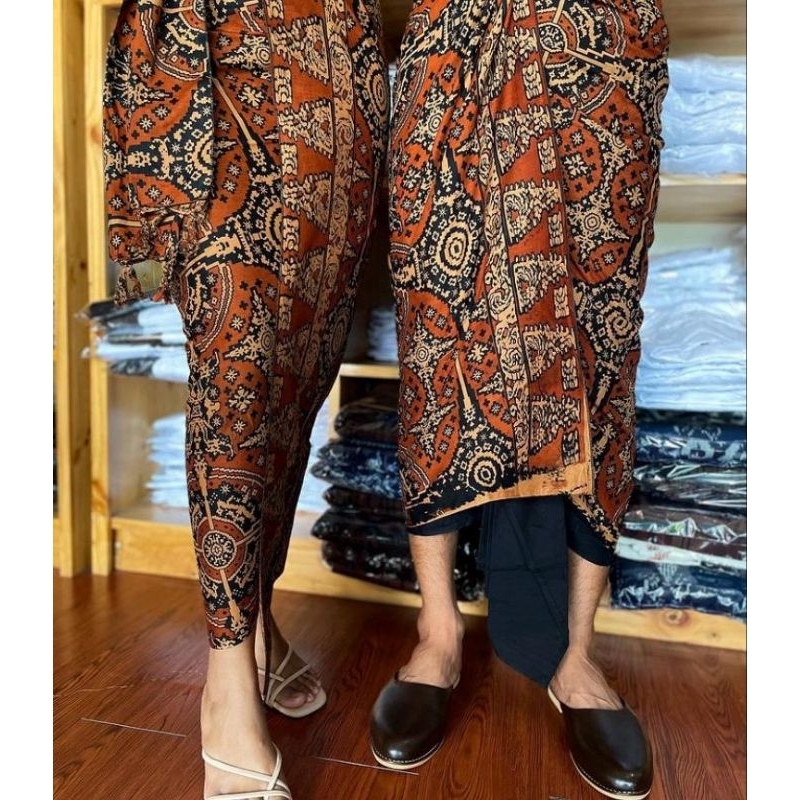Couple Batik Motif Gringsing Terbaru/1 Set Couple Dewasa/Busana Adat Bali Pria dan Wanita Motif Klas