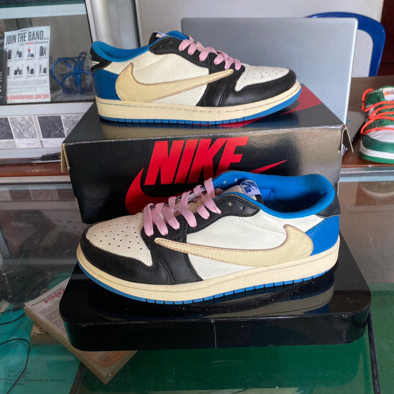 JORDAN 1 RETRO LOR OG SP fragment TRAVIS scott