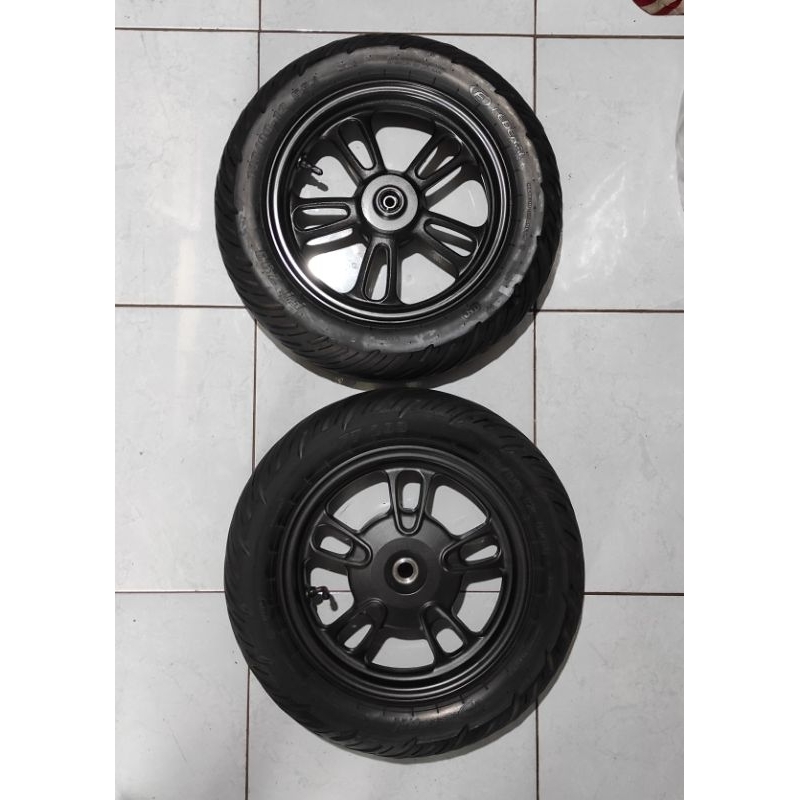 velg velk pelk velek racing roda belakang belakang 1set ban honda Scoopy ring 12 scoopy led new R12 