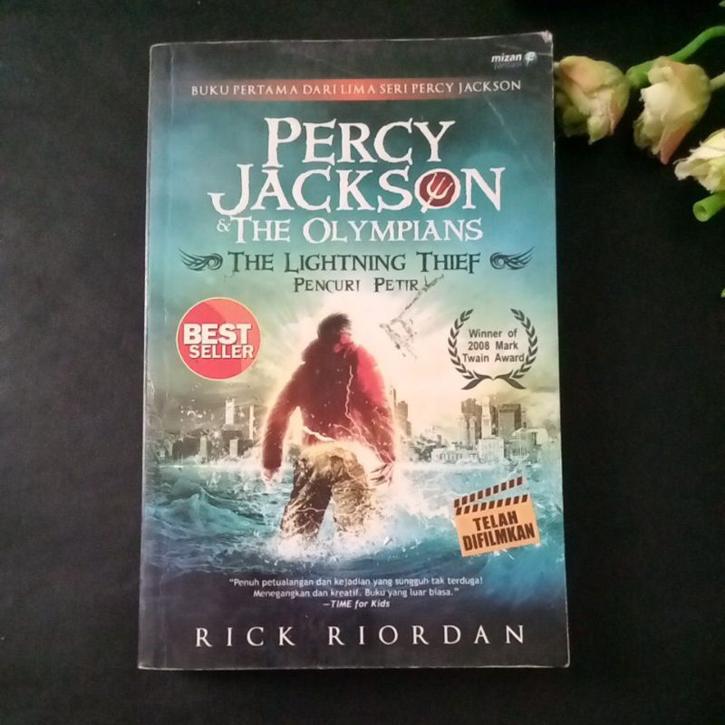 novel rick riordan percy jackson the olympians the lightning thief preloved