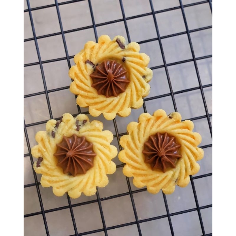 

Kue Lebaran/ Kueh Lebaran/ Kue Kering/ Kue Lebaran/ Tart Nutella Toples 300 Lebaran