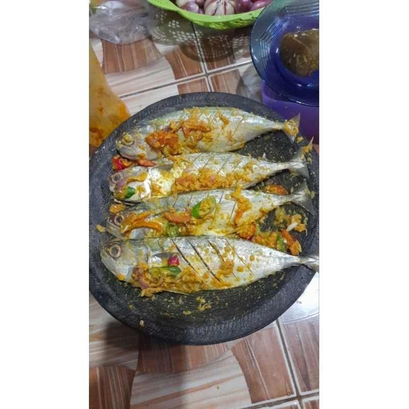 

Pepes Ikan Peda Paisan Iwak Peda