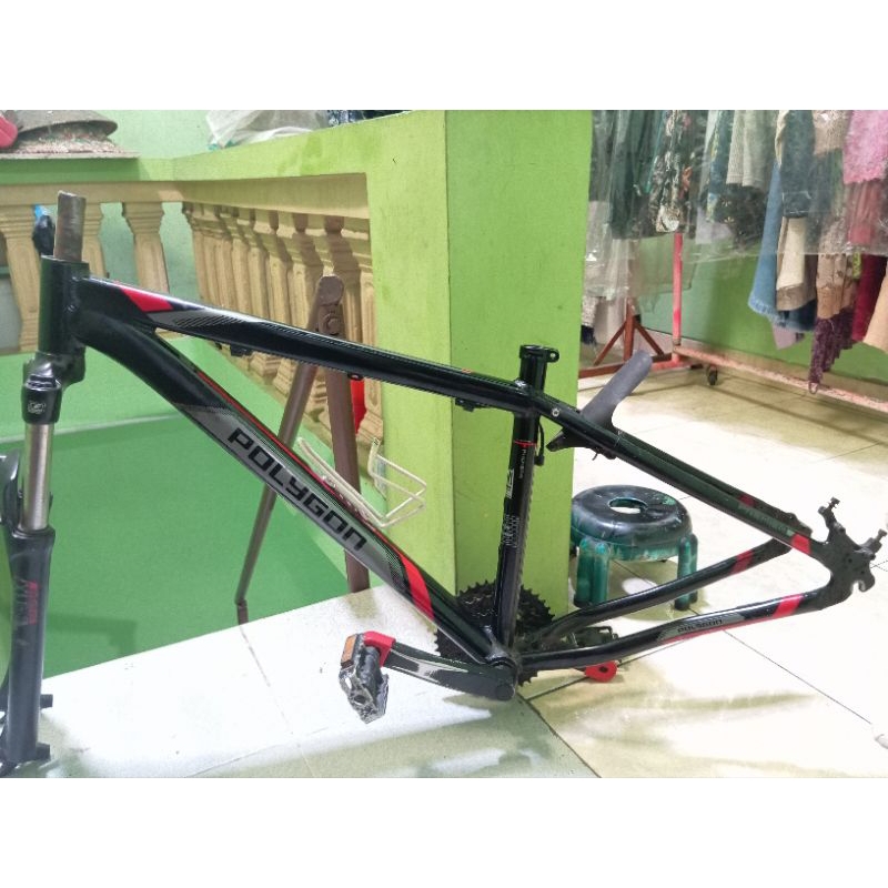 frame polygon premier 4