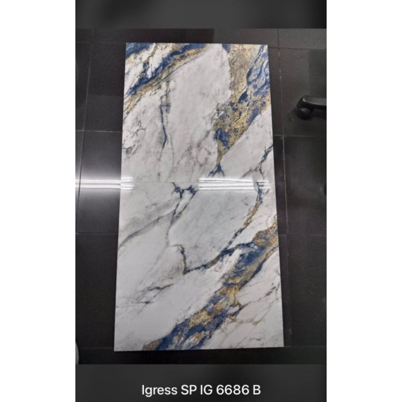 Granit 60x60 glosy Igress Sp Ig 6686B Putih Corak Biru Marmer