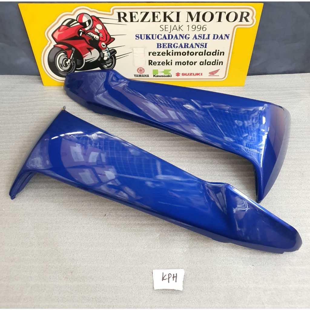 SAYAP LUAR BIRU KARISMA X 64430 / 64440 KPH ASLI ORI HONDA