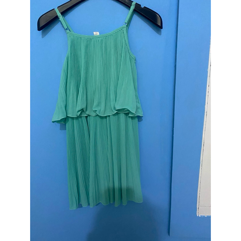 Dress plisket anak