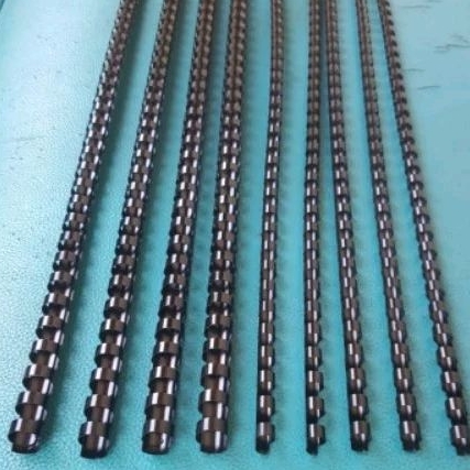 

Ring Jilid Plastik 3/4" 84 Lubang 19mm 165lembar HVS 70 gram Ibicoms Plastic Ring Binding