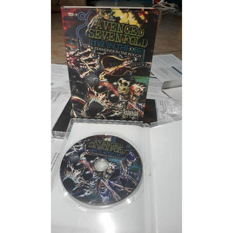 DVD 9 AVENGED SEVENFOLD LIVE IN THE LBC