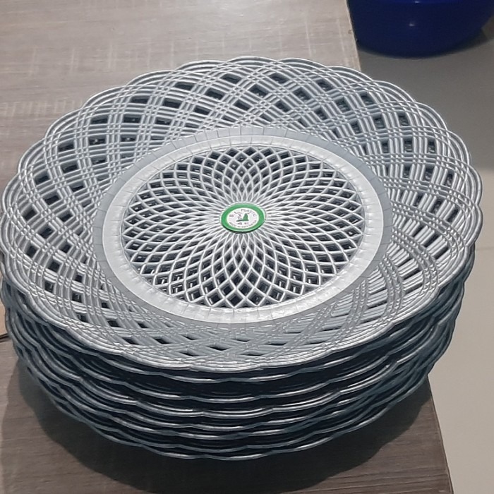 PIRING ROTAN PLASTIK WARNA - PIRING ROTAN LUSINAN