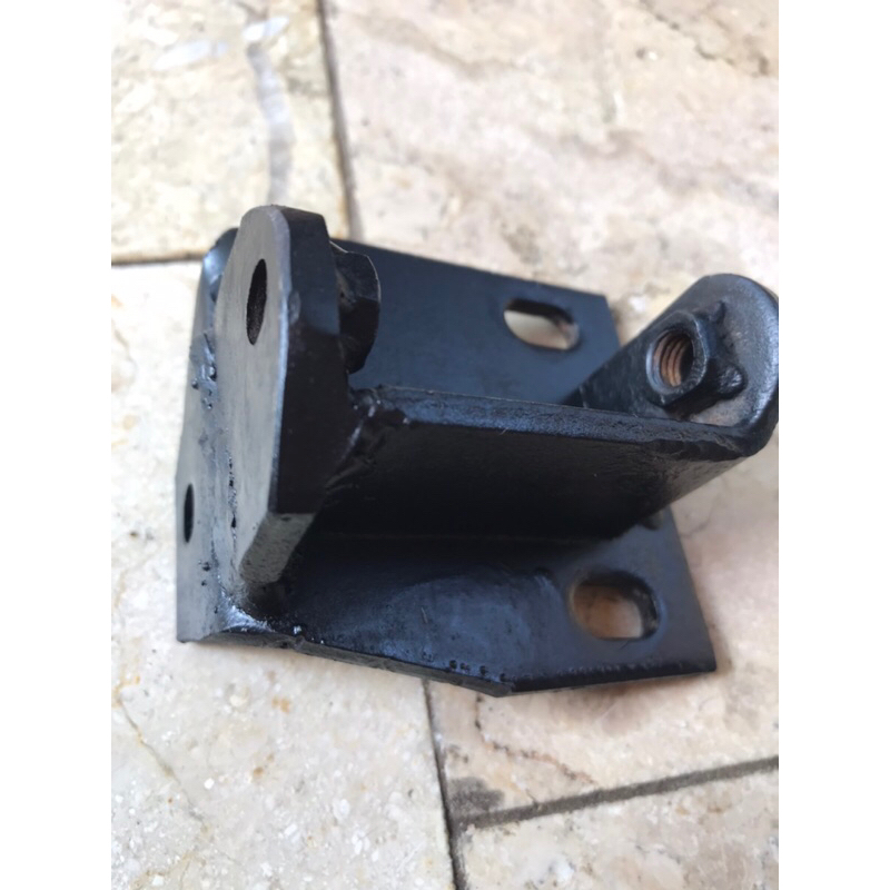 breket dinamo alternator jimny katana