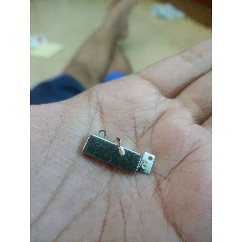 vibrate/getaran Xz2 premium ori copotan