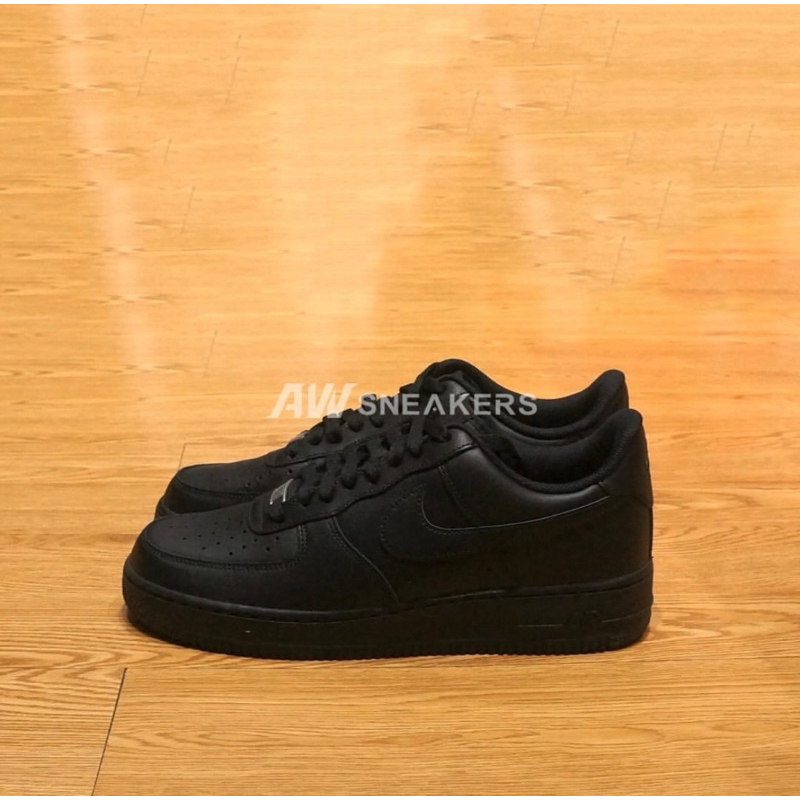 Air Force 1 Low Triple Black