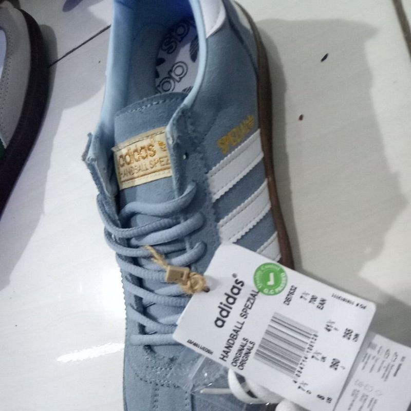 spezial ice blue