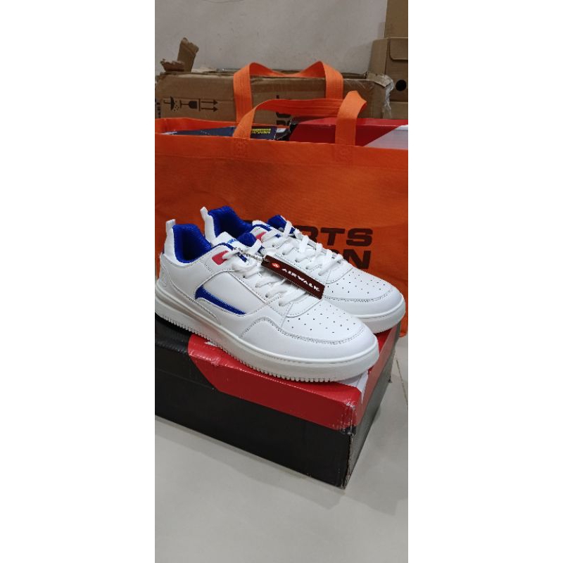sepatu airwalk pria sneakers putih
