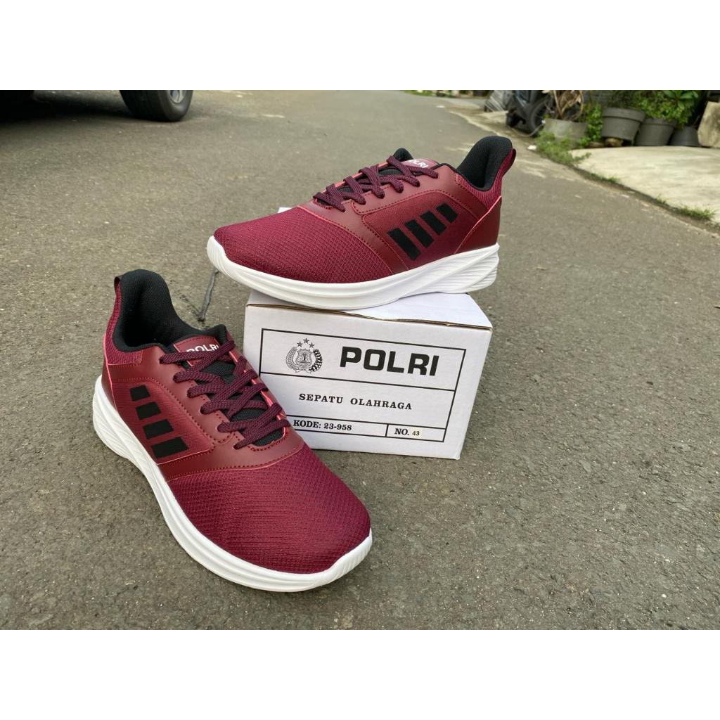 SEPATU OLAHRAGA POLRI merah putih