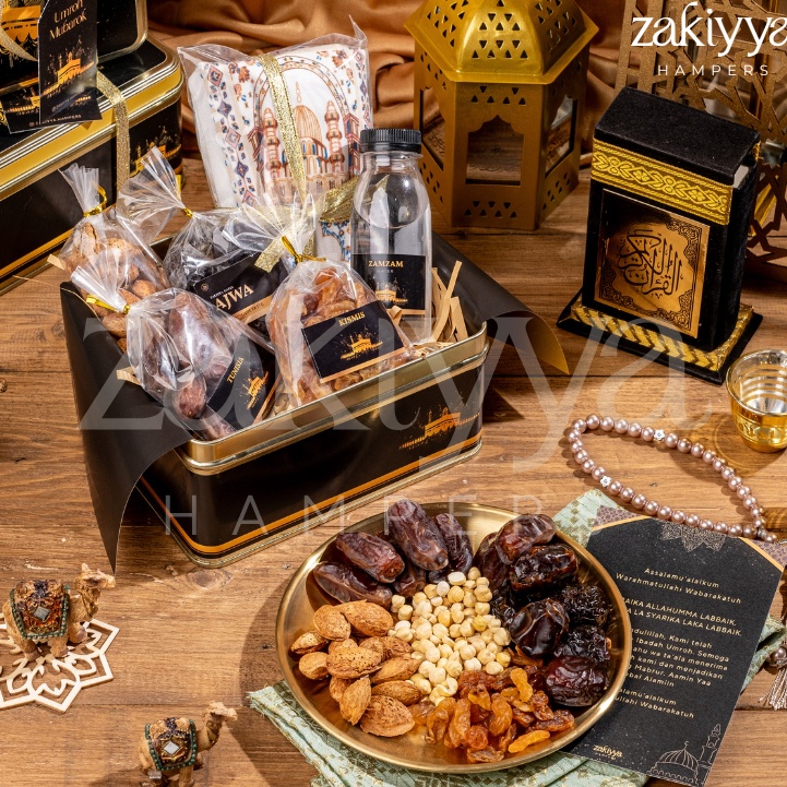 

PALING AMPUH Hampers Paket OlehOleh Souvenir Haji Dan Umroh Premium Paket Deluxe Aster