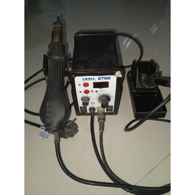 YIHUA 878D Blower Uap + Solder Station