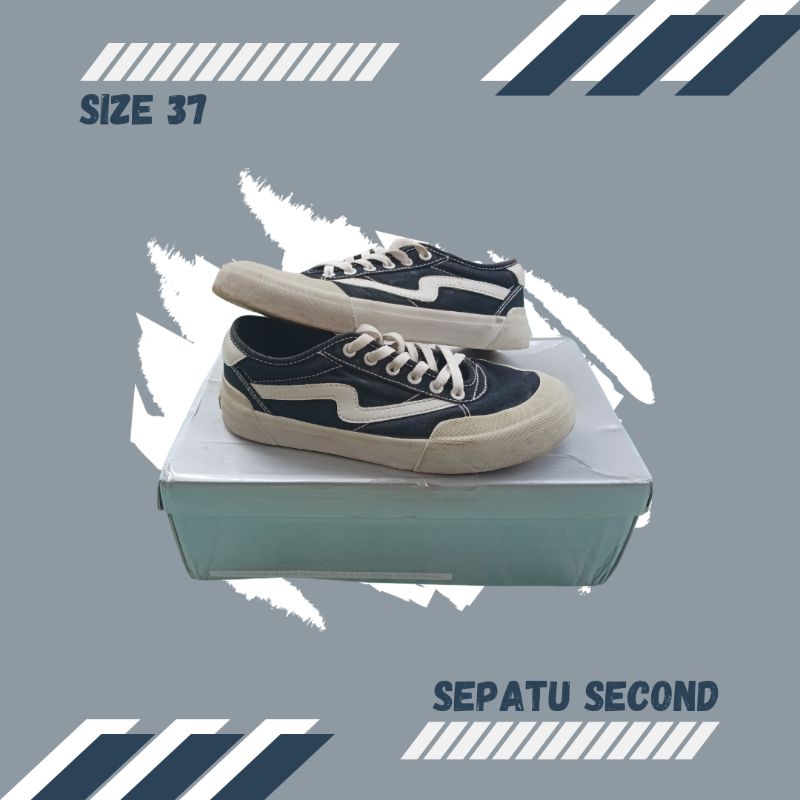 SEPATU PATROBAS SECOND | SIZE 37