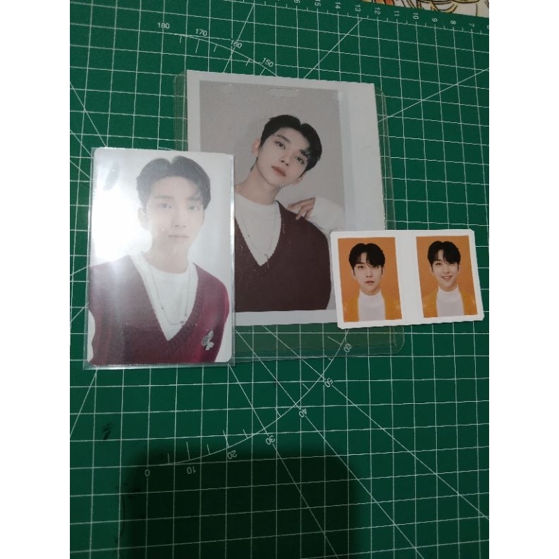 Seventeen Season Greeting 2022 Joshua set