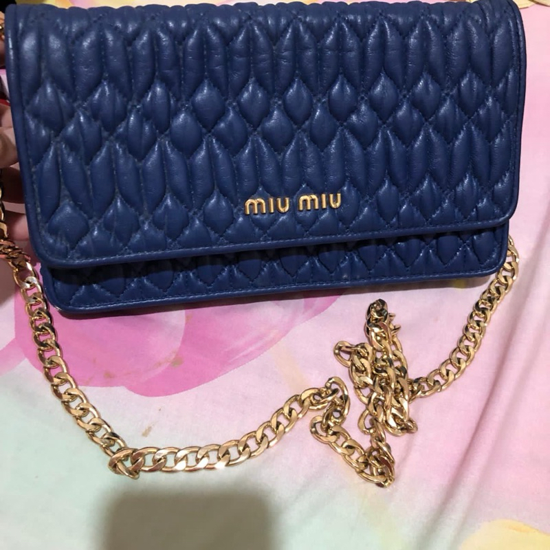 preloved tas miumiu