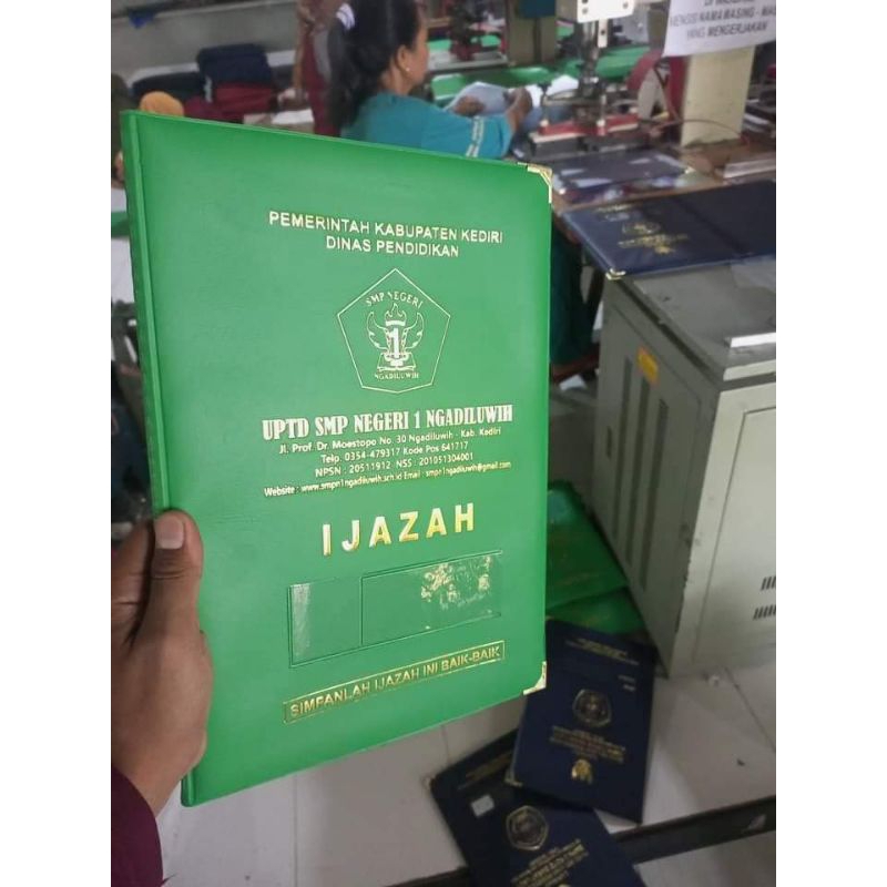 

map rapot dan ijazah