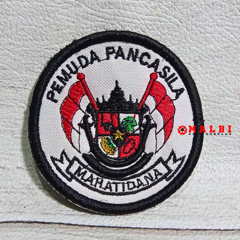 Atribut Bet Badge PEMUDA PANCASILA Komando Inti Bulat Timbul