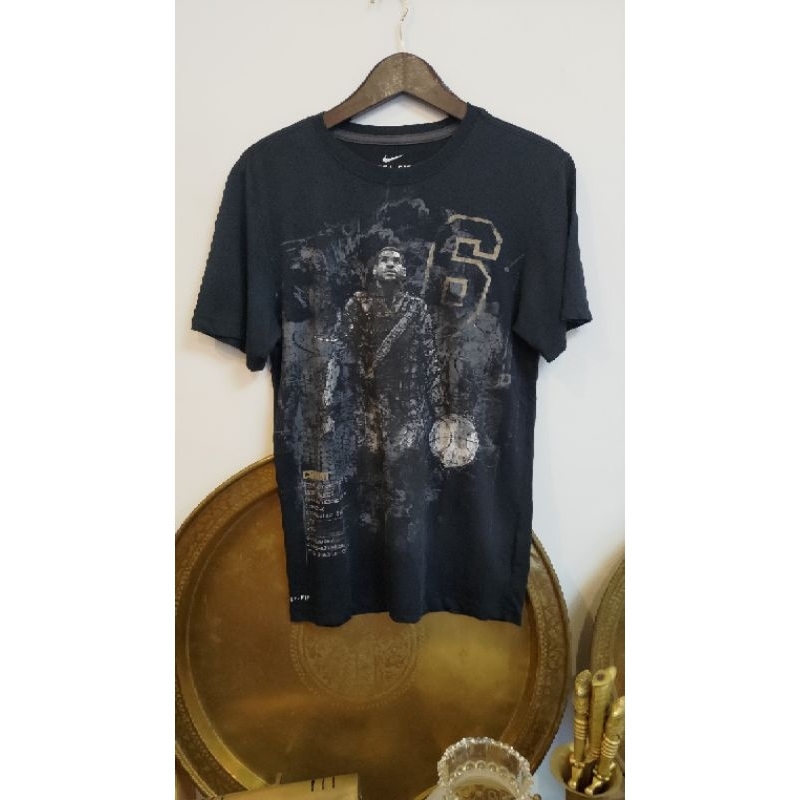 Kaos Nike LeBron James Combat Second Branded