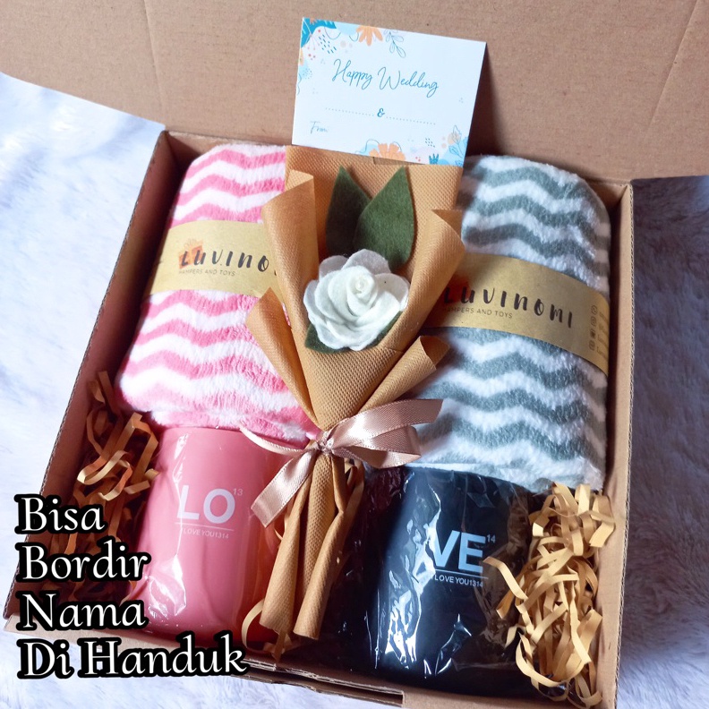 

FLASH SALE Hampers pernikahan handuk motif dan cangkir couple bisa BORDIR NAMA kado weddinganniversary dll