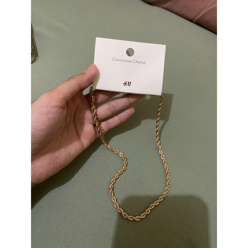kalung H&M