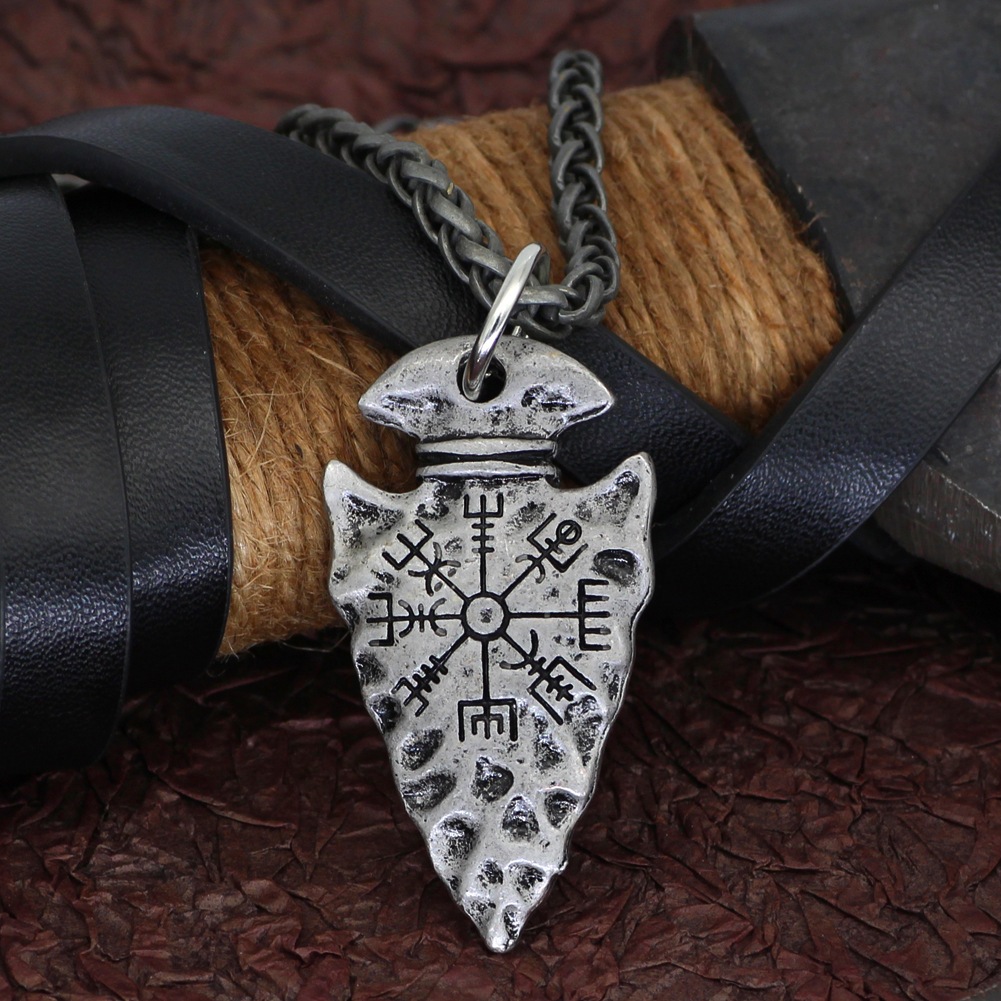 Kalung Batu Segitiga Vegvisir Viking - Simple Unique Triangle Rune Compass Necklace Pendant + Chain 