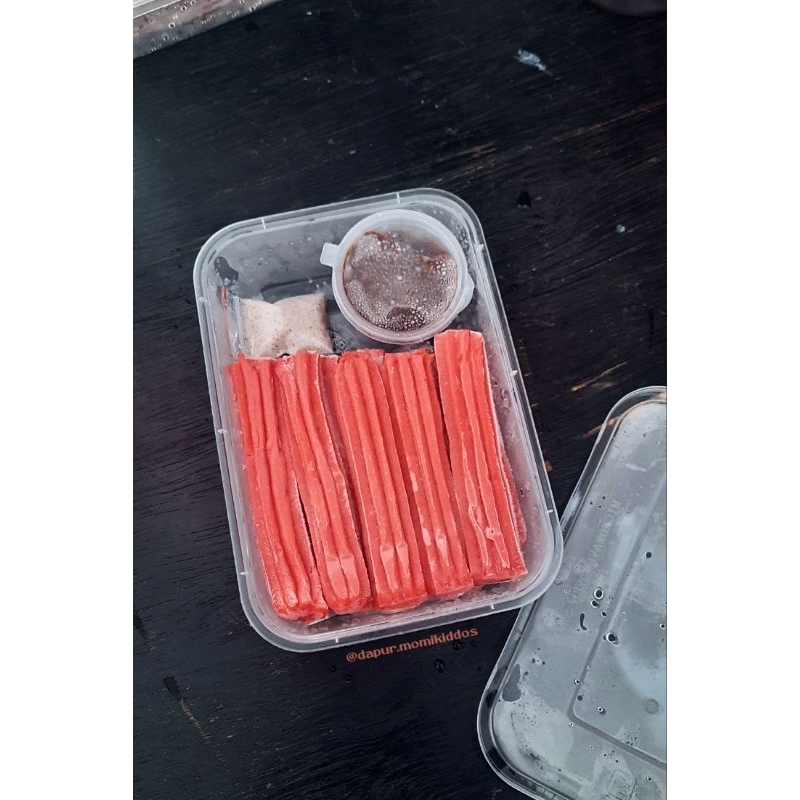 

CHURROS RED VELVET FROZEN isi 15pcs by @dapur.momikiddos