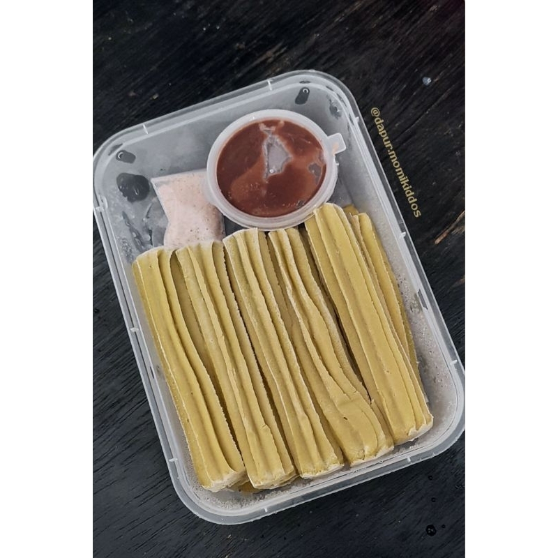 

(PO) CHURROS MATCHA FROZEN isi 15pcs by @dapur.momikiddos