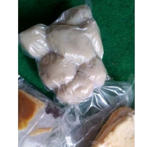 

pempek palembang - paket model ikan 1kg isi 10pcs