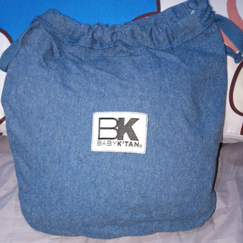 preloved baby k'tan like new