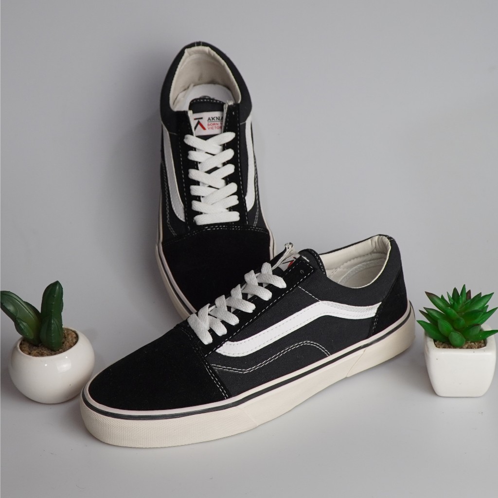 Sepatu akna og black white – sneakers casual wanita pria sneaker canvas kasual sekolah hitam sd smp