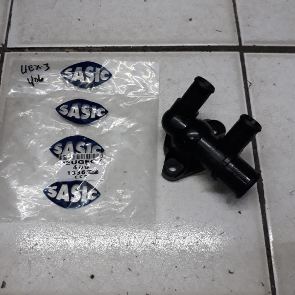 Elbow bawah Peugeot 406 merk sasic