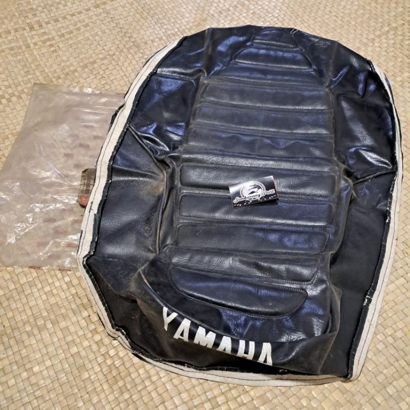 COVER KULIT KRAKAP JOK YAMAHA V80 V 80 ORI ORIGINAL NOS