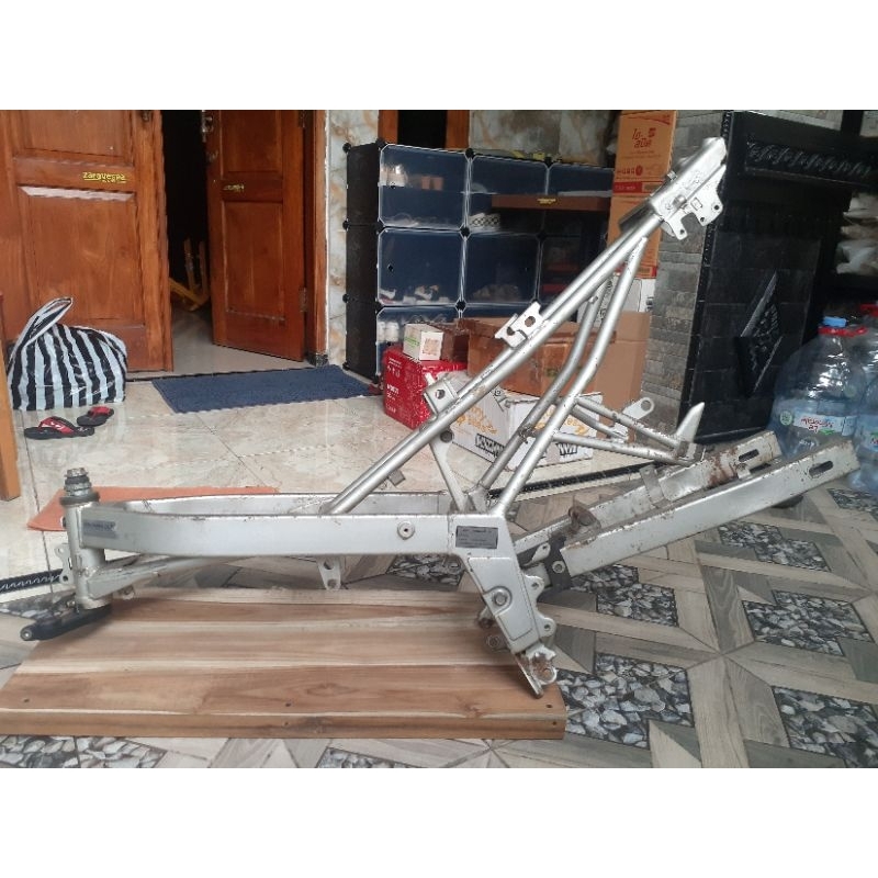 Frame Comp Rangka Motor Set YAMAHA TOUCH 4XC Original Copotan