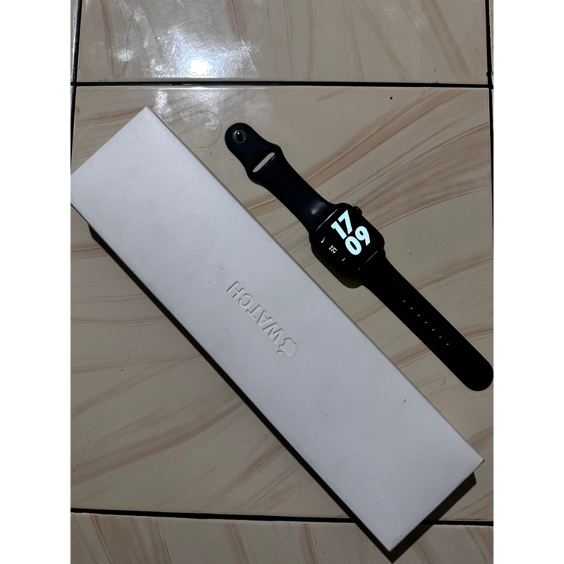 apple watch series 8