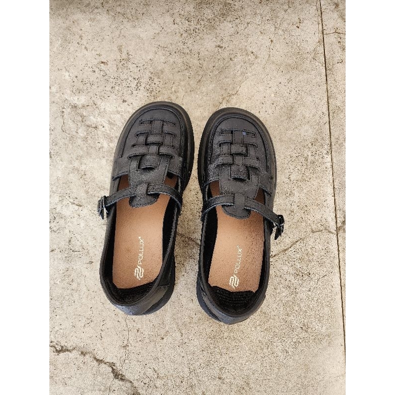 Preloved sepatu Pollux Bold