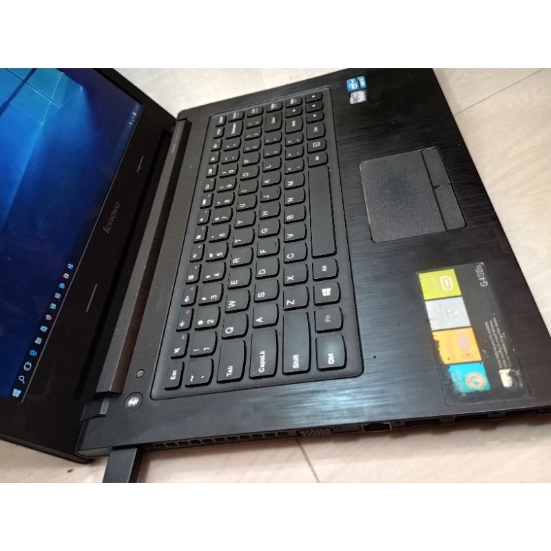 Laptop Lenovo G400s Core i3 3110M 14 inc ram 4 gb siap pake