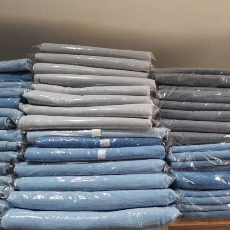 Pasti Irit  Bahan kain jeans abu washed