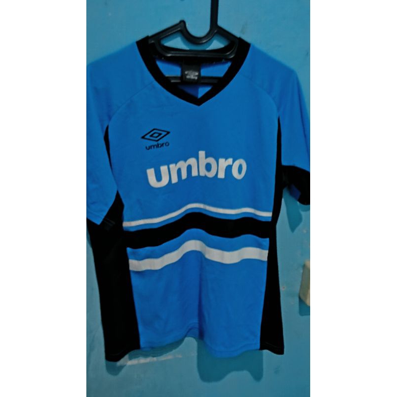 KAOS UMBRO